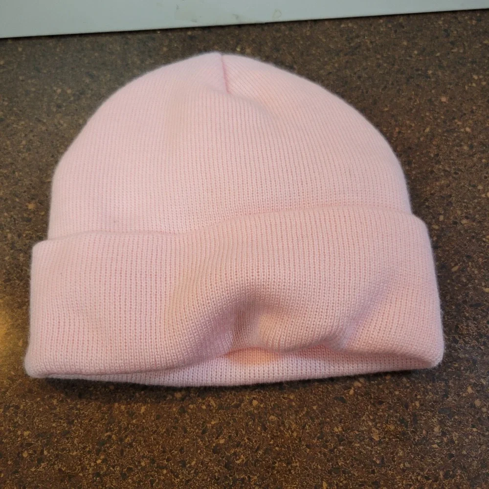 Henry Rifles Co Beanie Hat Pink Knit 3M Thinsulate Insulation Cuffed Extensible
